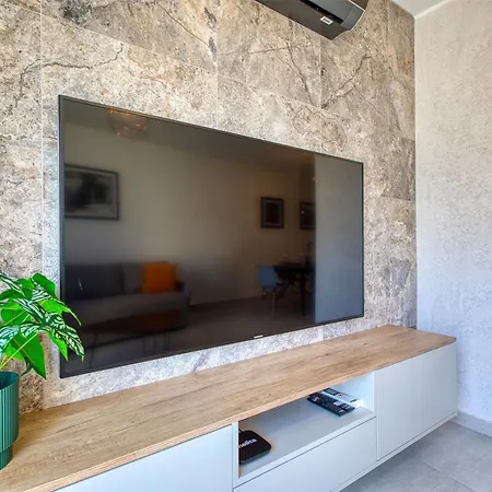 2br In Pieta's Heart With Wifi & Ac By 360 Estates Pieta