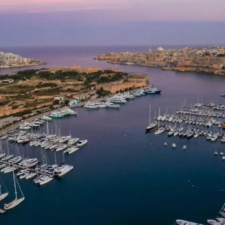 2br In Pieta's Heart With Wifi & Ac By 360 Estates Appartement